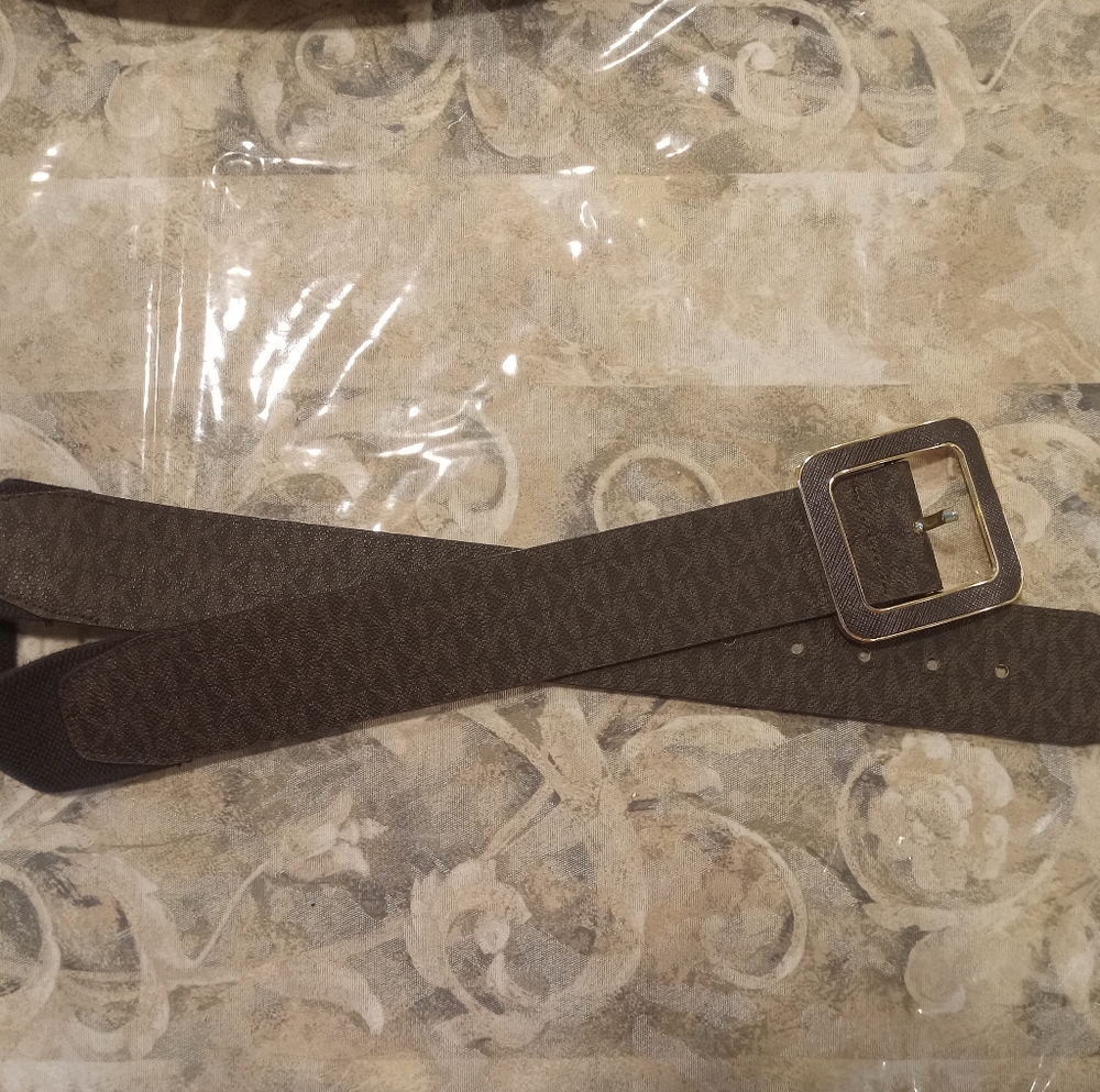 Michael Kors stretch belt